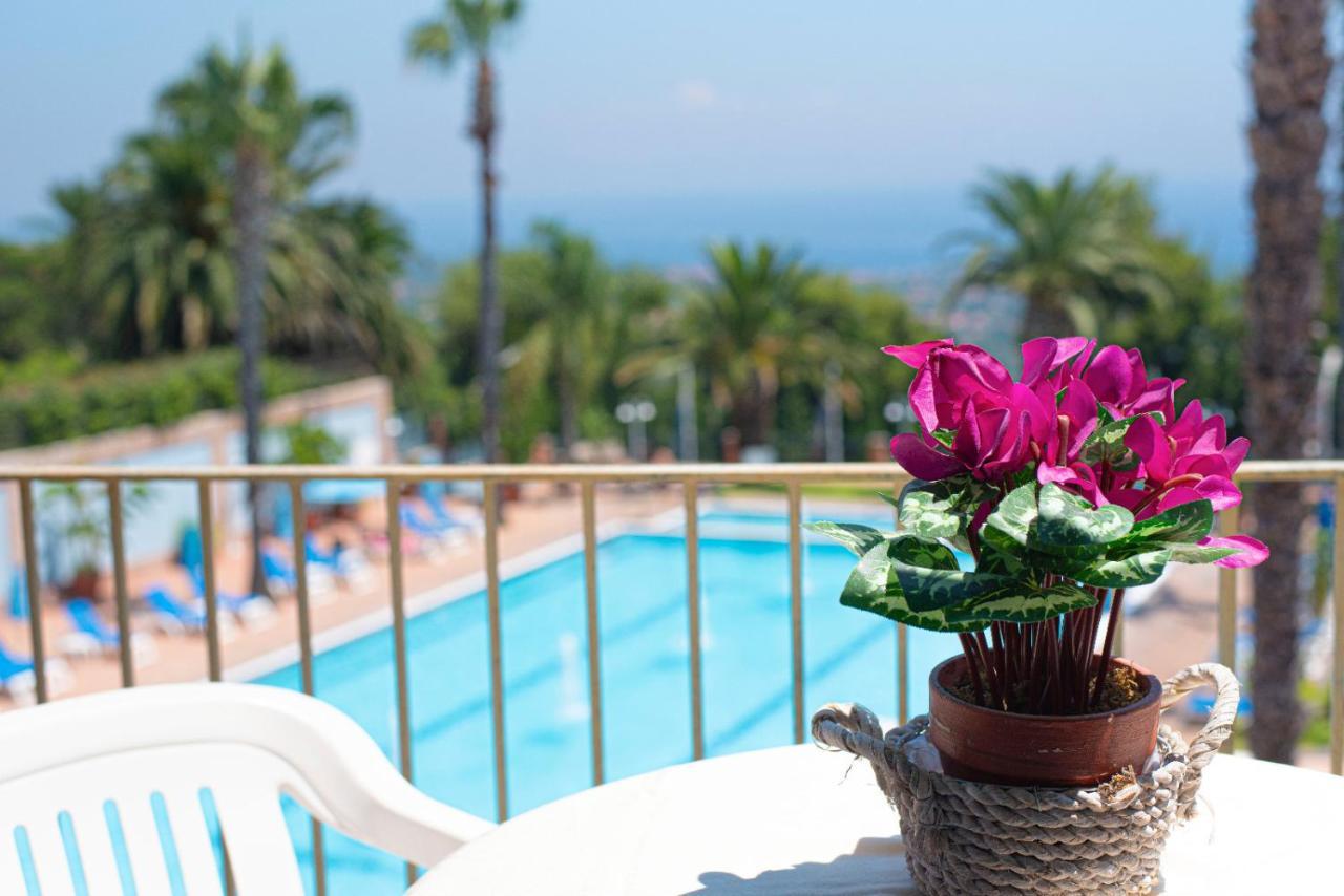 Orizzonte Acireale Hotel Ngoại thất bức ảnh
