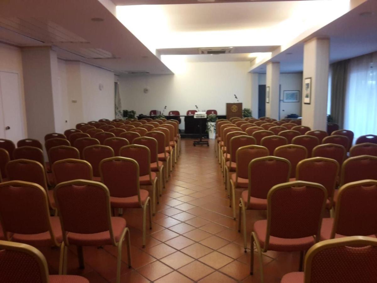 Orizzonte Acireale Hotel Ngoại thất bức ảnh